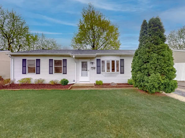 331 Fairfax Ave, Romeoville, IL 60446