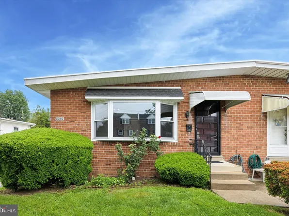 1069 Surrey Rd, Philadelphia, PA 19115