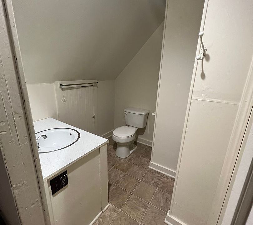 col334 334 College Ave Grove City PA Zillow