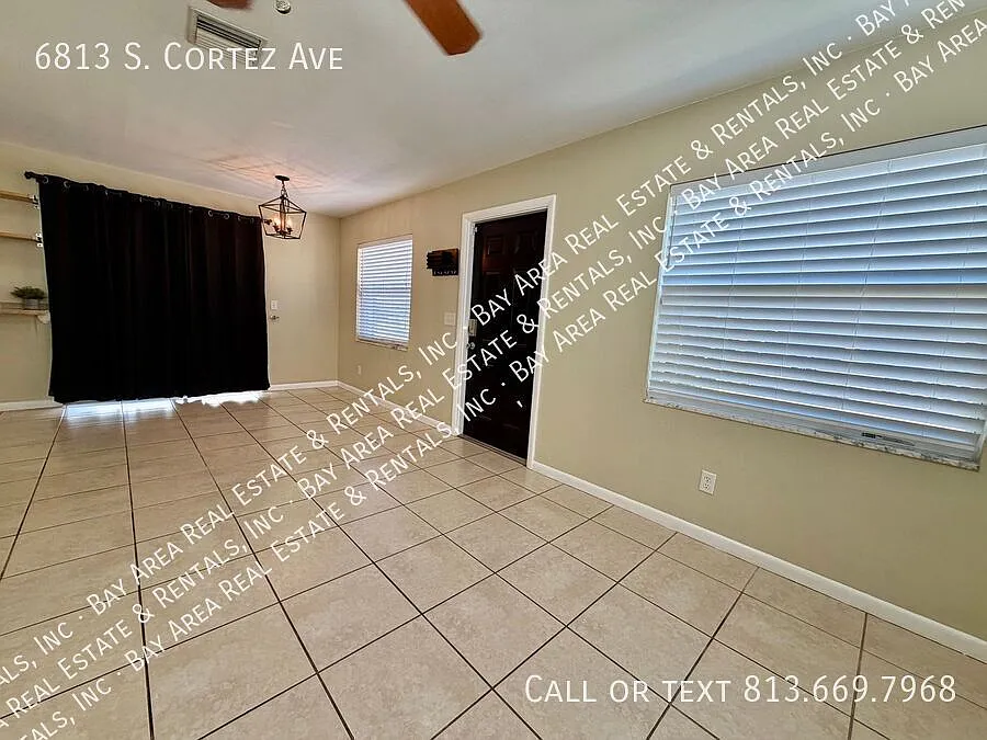 Building Photo - 6813 S Cortez Ave