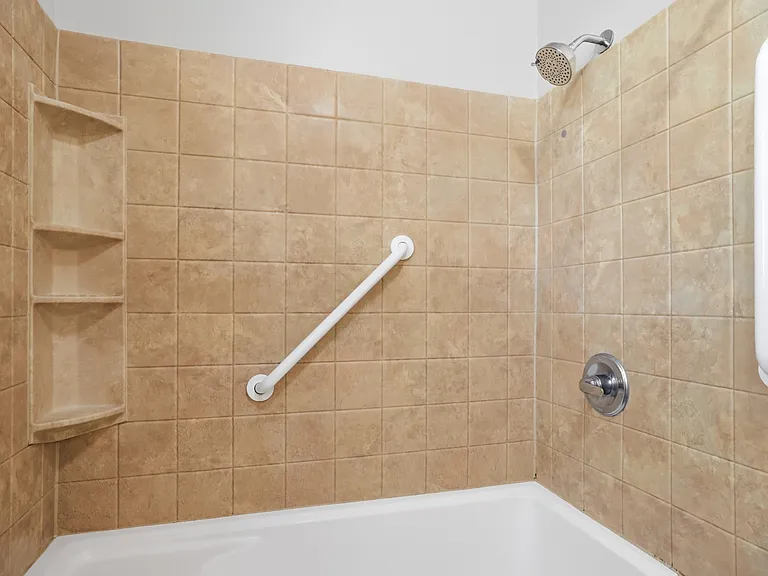 3683 Halifax Cir — Photo 18
