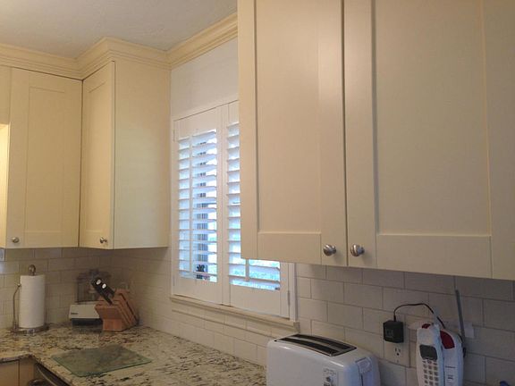 2nd image of 227 Windsor K