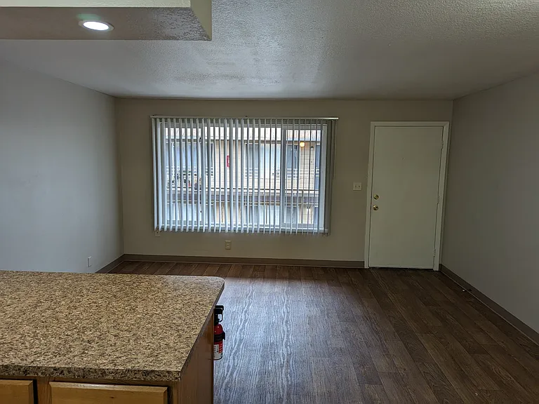 2865 Front St NE #8B — Photo 7