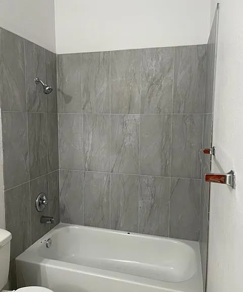 2110 Los Feliz St #2084 — Photo 14