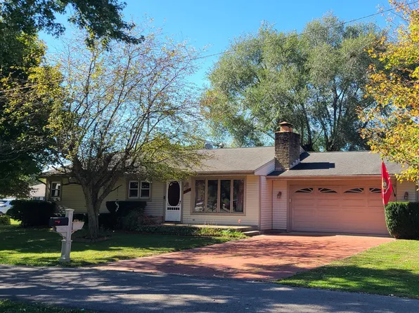 1495 Kenarbre Dr, Newark, OH 43055