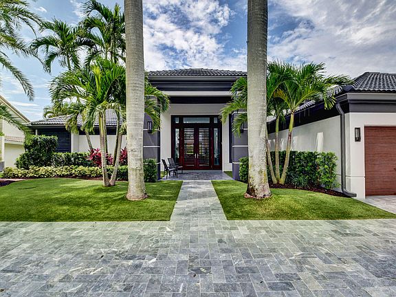 Home For Sale In St Andrews Country Club