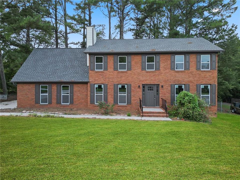 1st image of 2035 Skyland Glen Dr