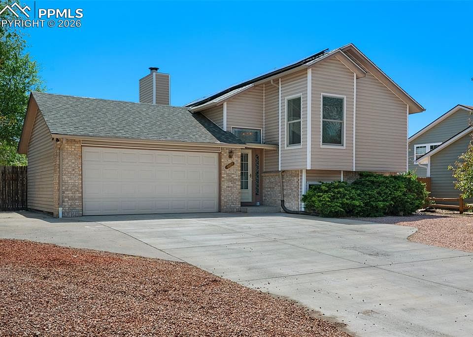 1st image of 4405 Allesandro Dr