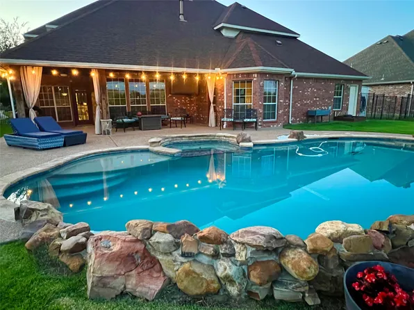 10414 Broadmoor Ln, Rowlett, TX 75089