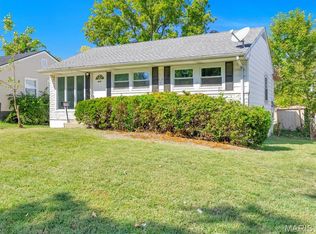 437 Lancashire Rd, Saint Louis, MO 63137