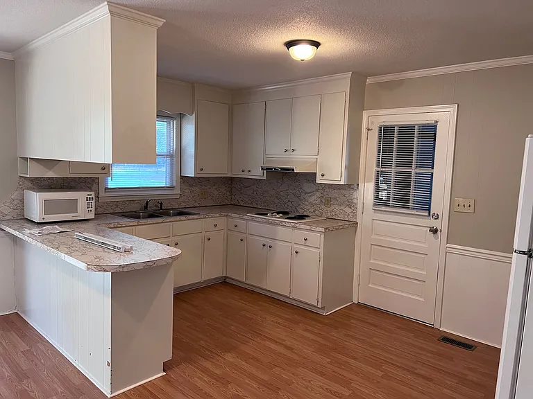 3804 W Allen St — Photo 4