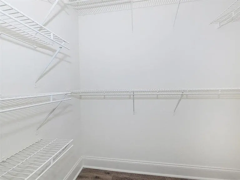 Westcott Apartments — Photo 10