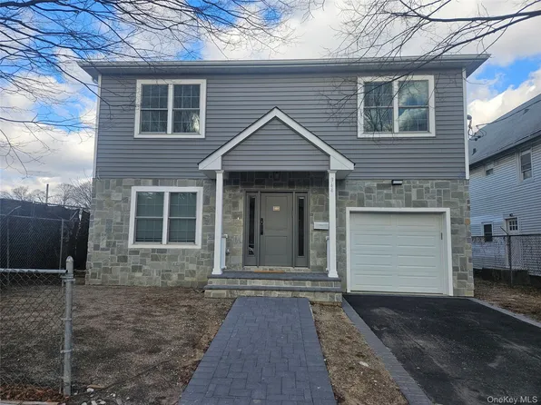 344 bayview, Inwood, NY 11096