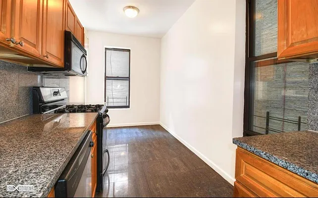 Rented by Citi Habitats | media 10