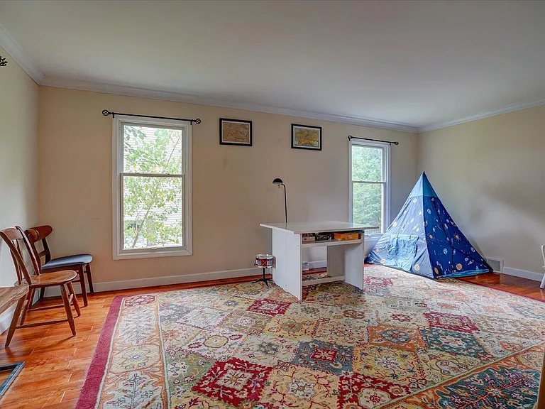 210 Shiloh Dr — Photo 17