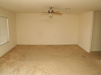4th image of 2123 N Santiana Pl