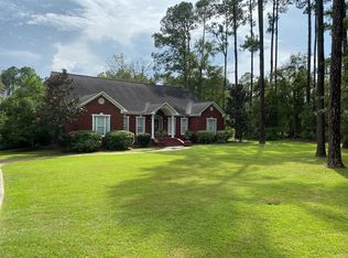 108 Dunbar Cir, Sylvester, GA 31791