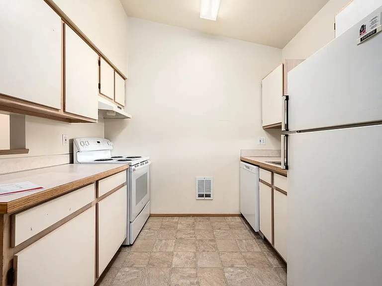 3206 W Maplewood Ave — Photo 5