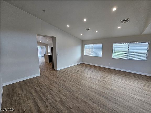 2nd image of 1308 Feather Glen Ct