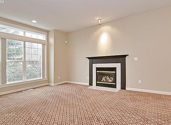 3rd image of 6221 NE Dereck Ln