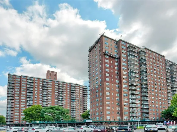 2475 W 16th St APT 3D, Brooklyn, NY 11214
