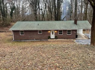 308 Slave Dr, Hayesville, NC 28904