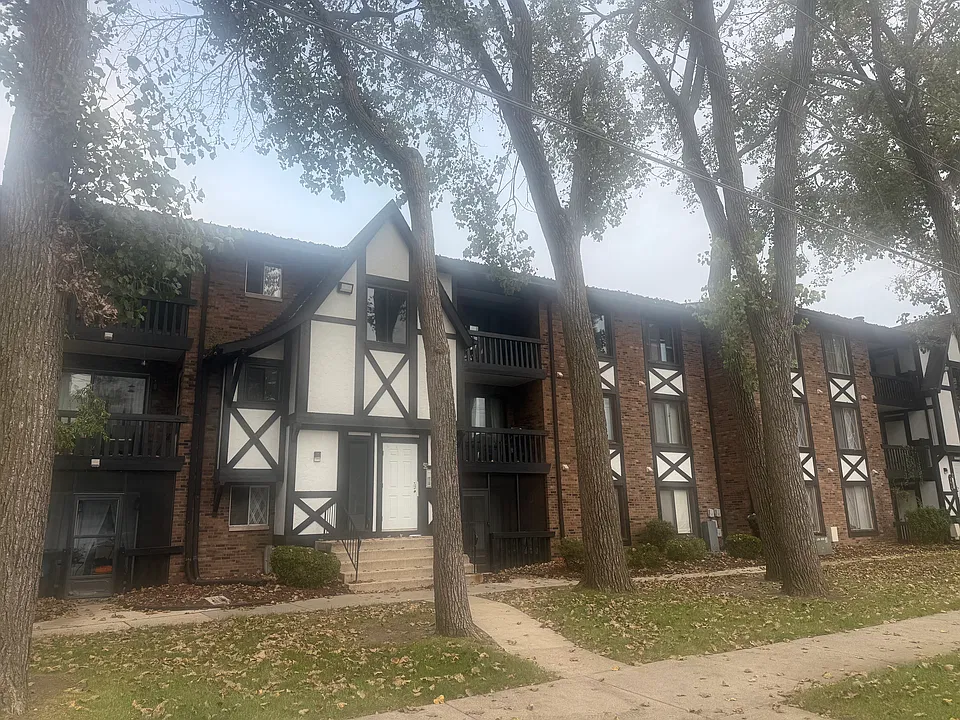 13615 Lavergne Ave #109