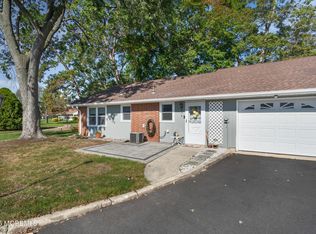 677 New Castle Court #B, Lakewood, NJ 08701
