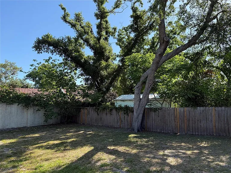 4503 Hale St — Photo 17