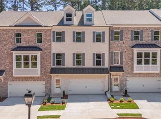2743 Hallwood Ln, Suwanee, GA 30024
