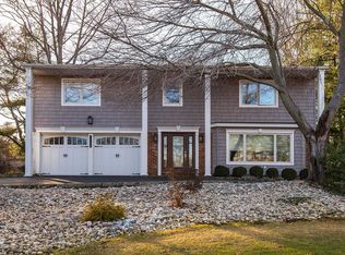 1245 McFadden Dr, East Northport, NY 11731