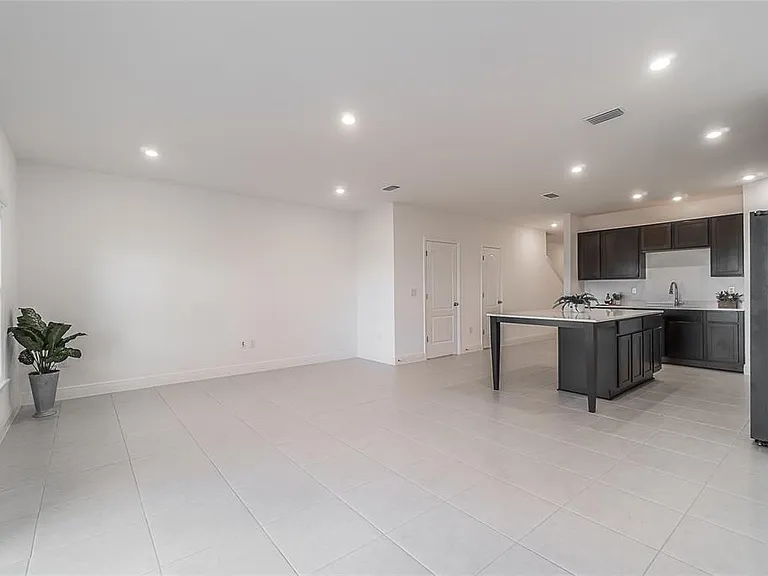 32123 Pond Apple Bnd — Photo 16