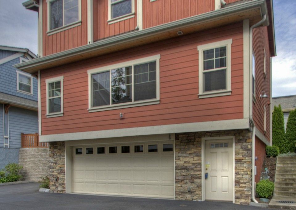 2nd image of 7527 210th St SW