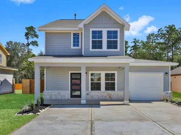 11897 East Gate Villas Drive, Willis, TX 77318