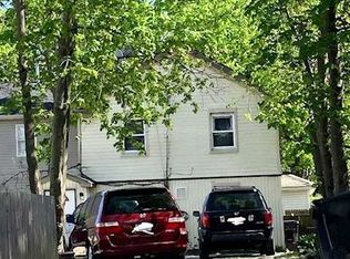 58 Redington St, Bay Shore, NY 11706