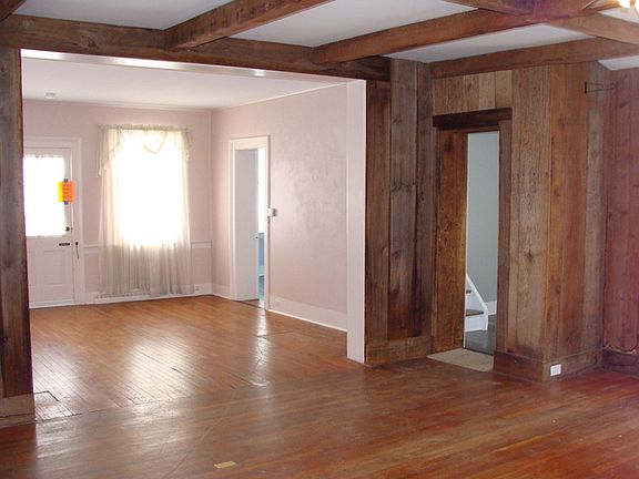 3rd image of 5249 Stage Ave NW