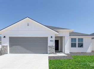 1684 SW Besra Dr, Mountain Home, ID 83647