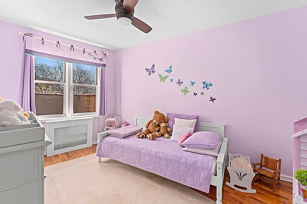 Sold by Compass | media 6