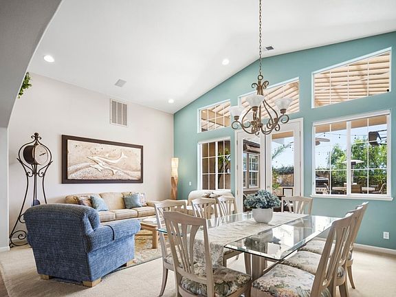 5th image of 5030 Beach Wood Dr