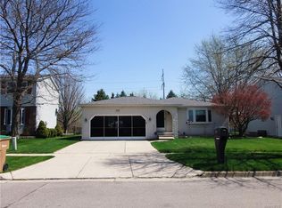 109 Hillpine Rd, Buffalo, NY 14227