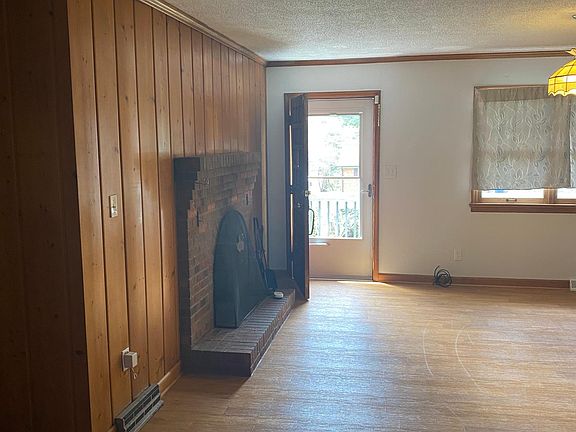 4th image of 3021 White Meadow Ln
