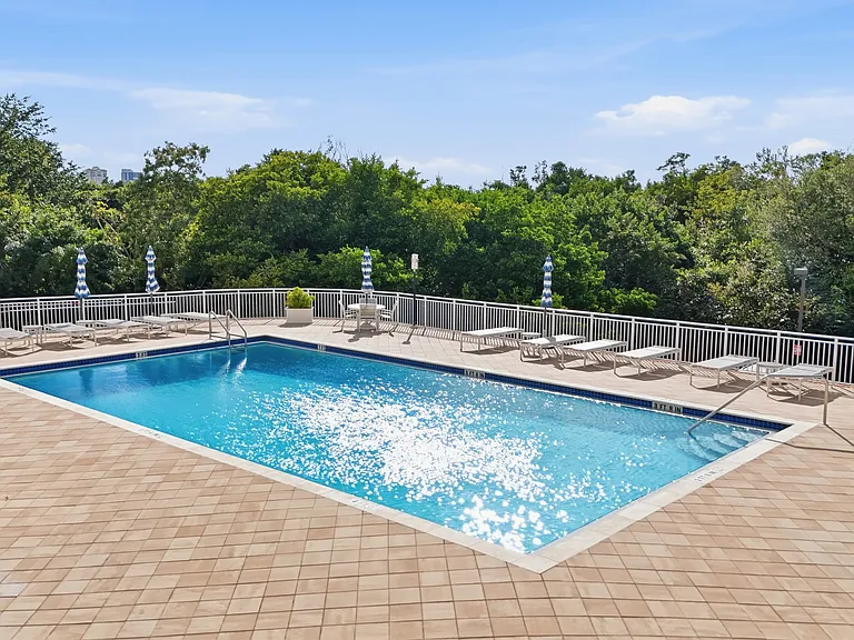 6101 Pelican Bay Blvd #1 — Photo 5