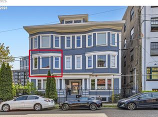 1714 NW Couch St APT 7, Portland, OR