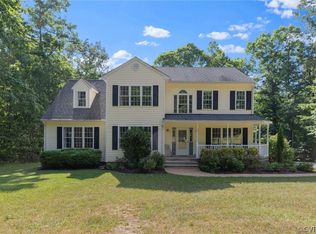 2009 Eastwood Ridge Dr, Moseley, VA 23120