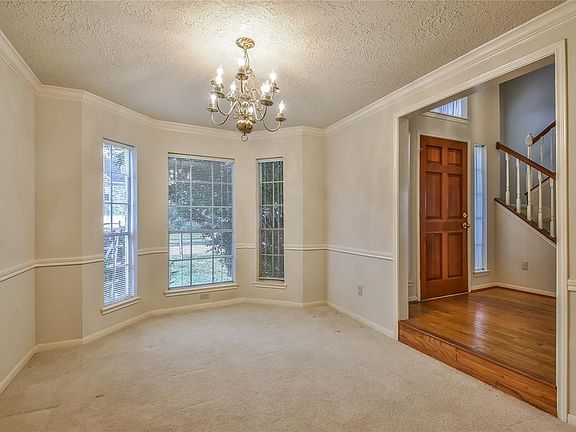 4th image of 1209 Chesterwood Dr