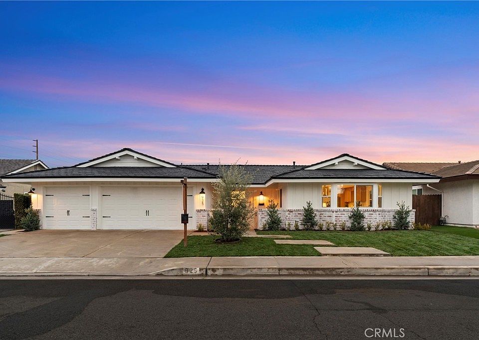 1st image of 925 E La Veta Ave
