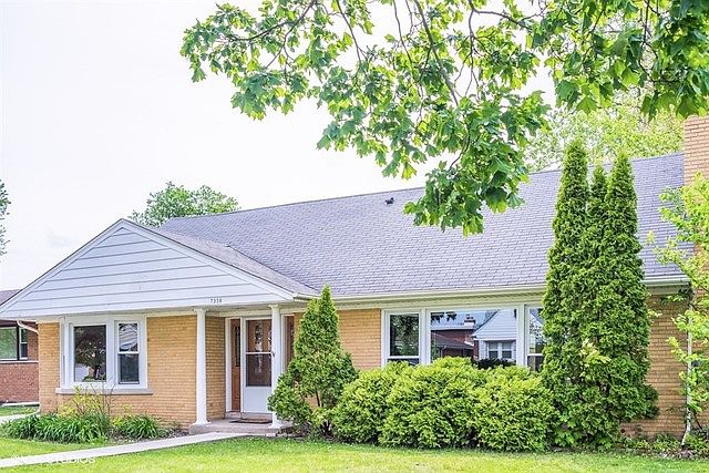 1st image of 7338 N Tripp Ave