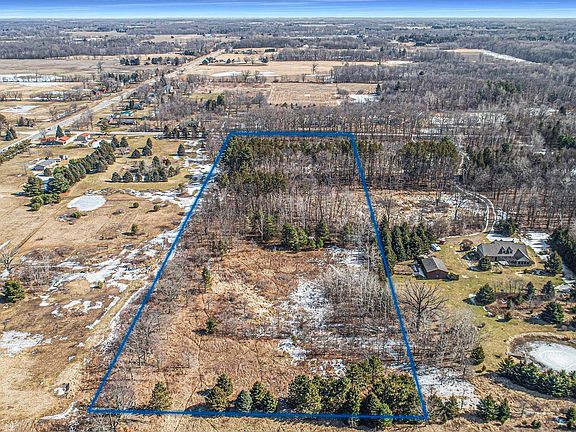 2nd image of 395 S Lake George Rd