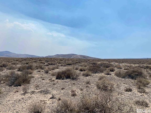 2nd image of 5165 Geraldine Ave