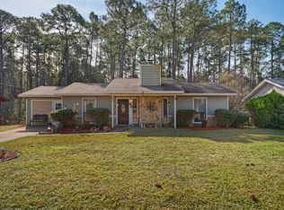 904 Meadow Ln, Fort Walton Beach, FL 32547